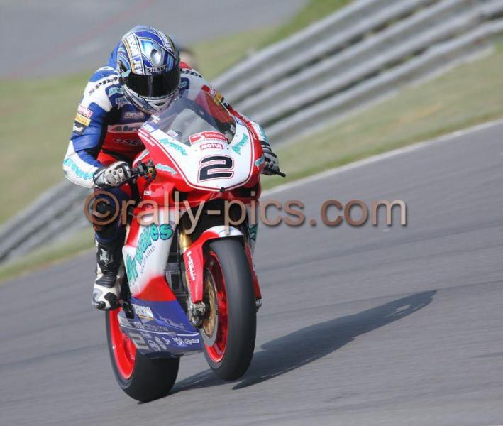 BSB08_0110_wm.jpg
