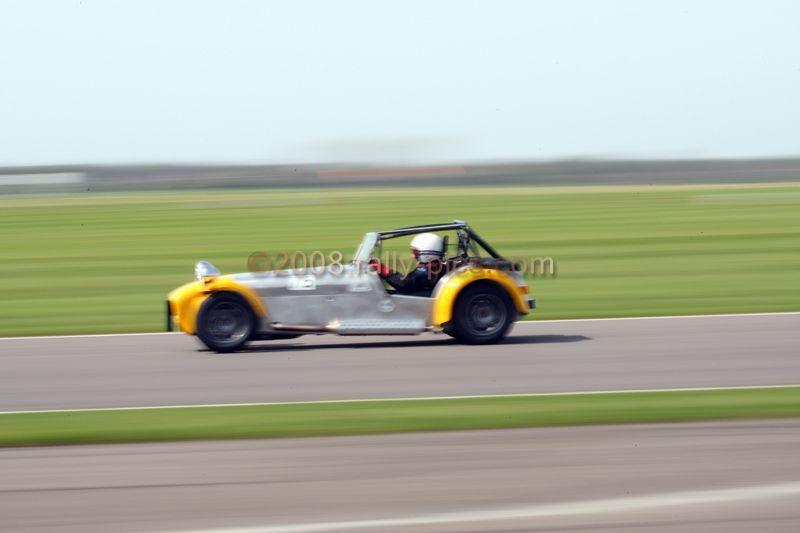 BRS08_0100_wm.jpg